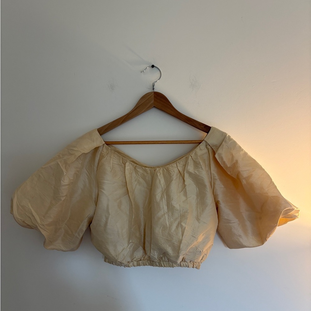 Shaina Mote silk puff sleeve crop top